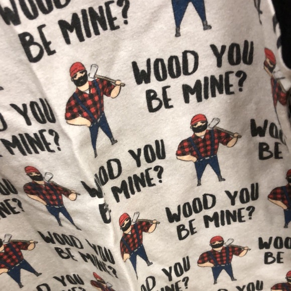 Made by Molly 2T Valentines Shirt - Picture 2 of 3